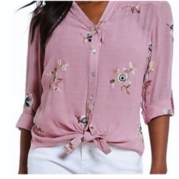 fig and flower Tops - Fig and Flower Anthropologie Pink Long Sleeve Button Down Womens size L